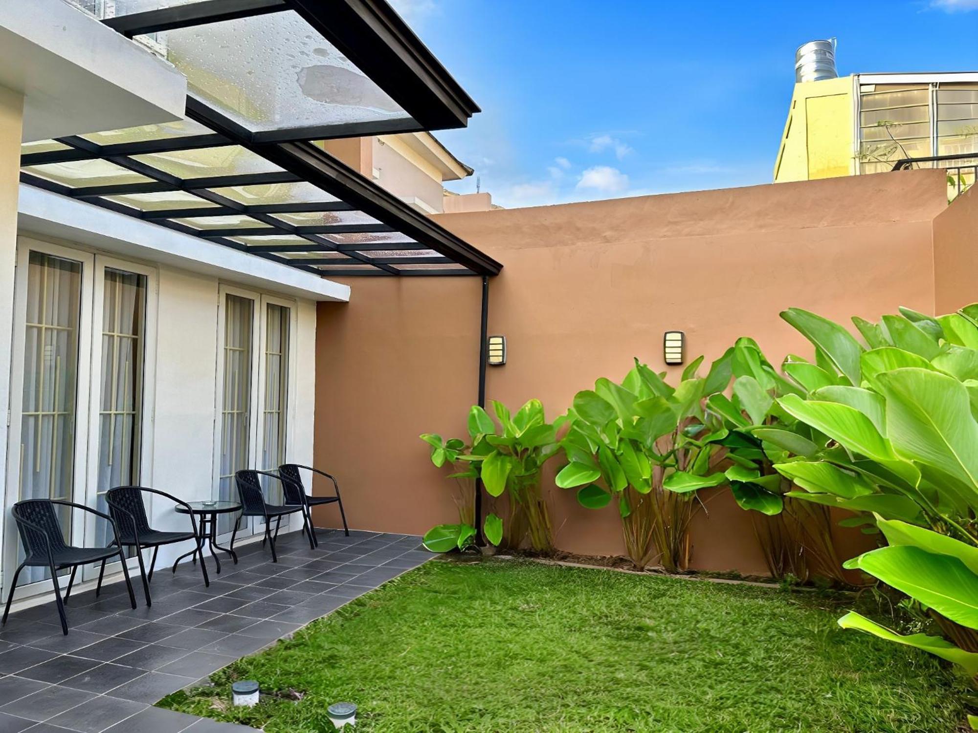Blessimore Springhill 4Br Palembang Ngoại thất bức ảnh