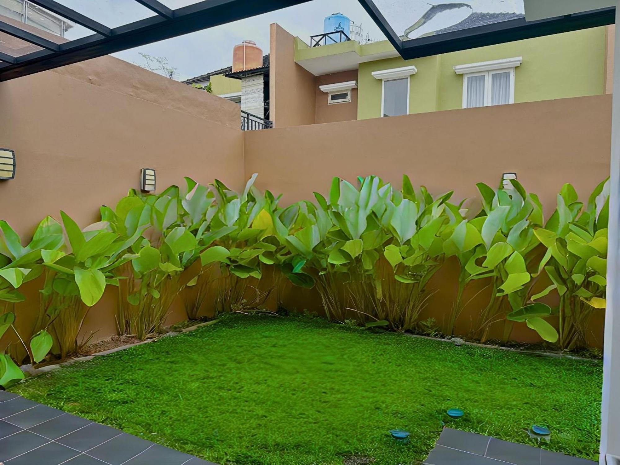 Blessimore Springhill 4Br Palembang Ngoại thất bức ảnh